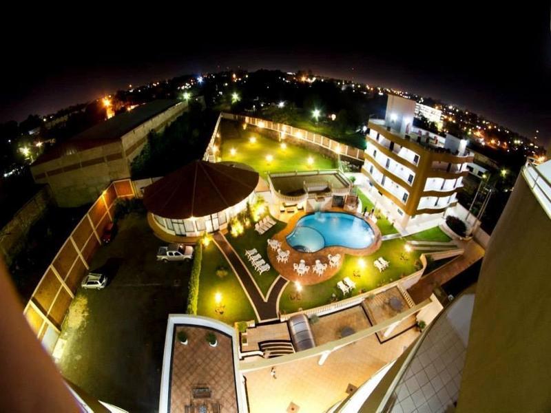 Asuncion Gran Hotel Ciudad del Este Bagian luar foto