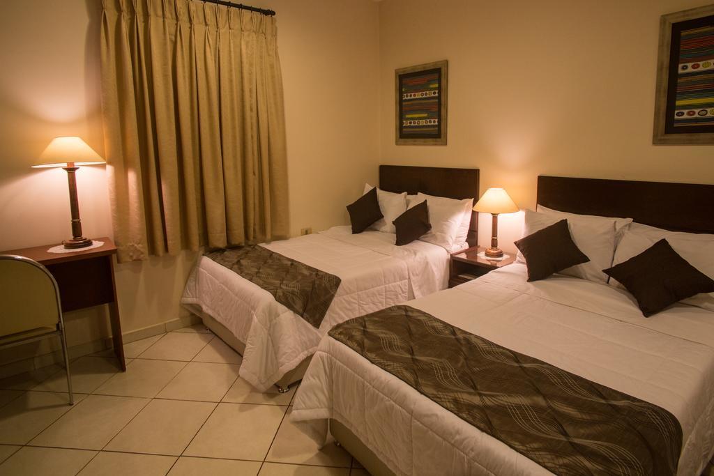 Asuncion Gran Hotel Ciudad del Este Bagian luar foto